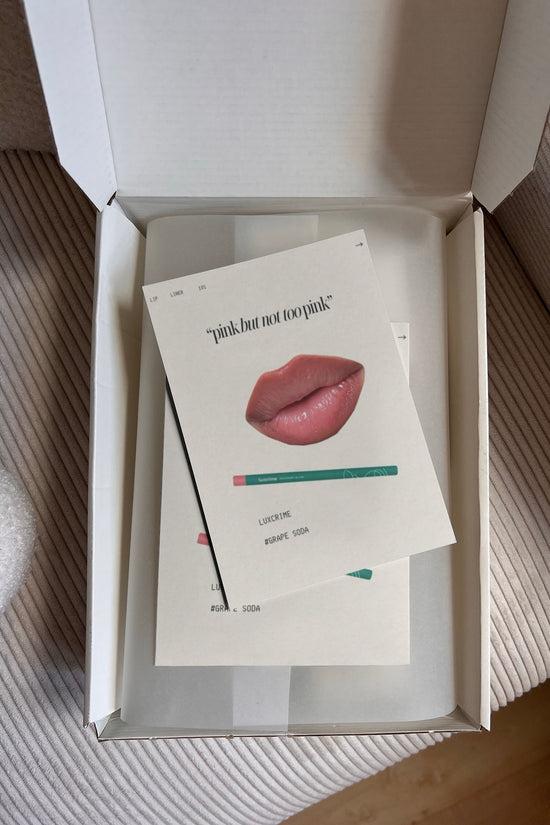 Packaging Cards Minimal Box