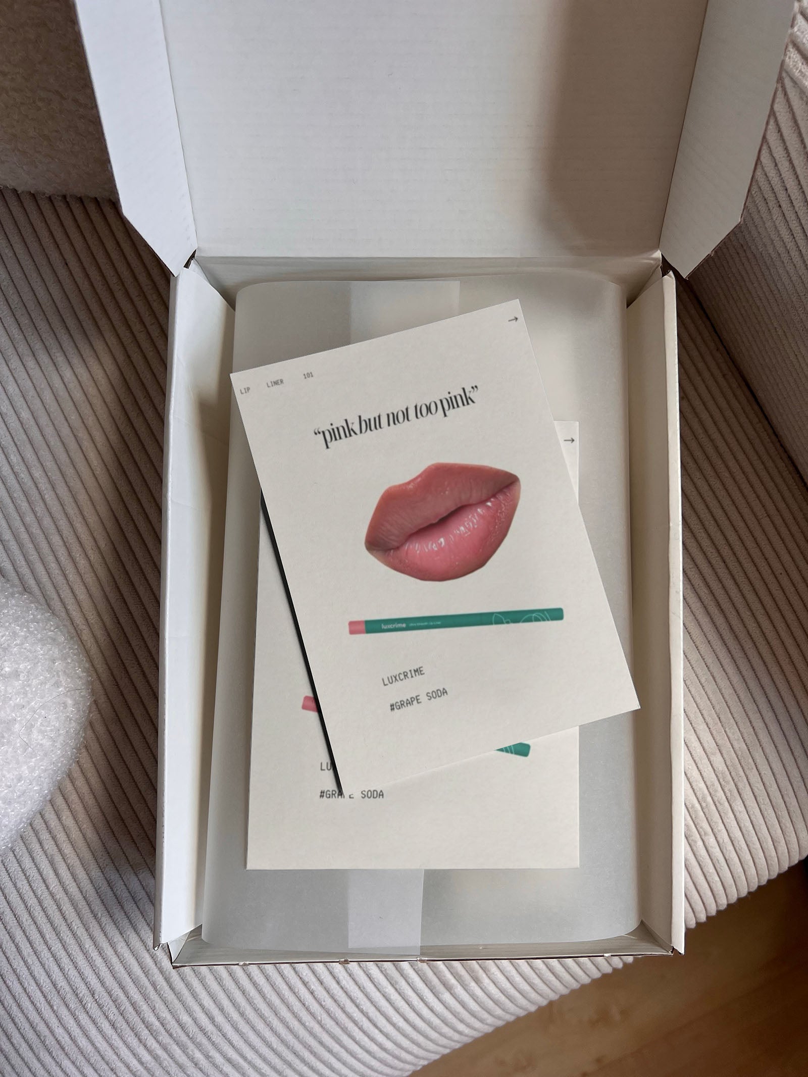 Packaging Cards Minimal Box