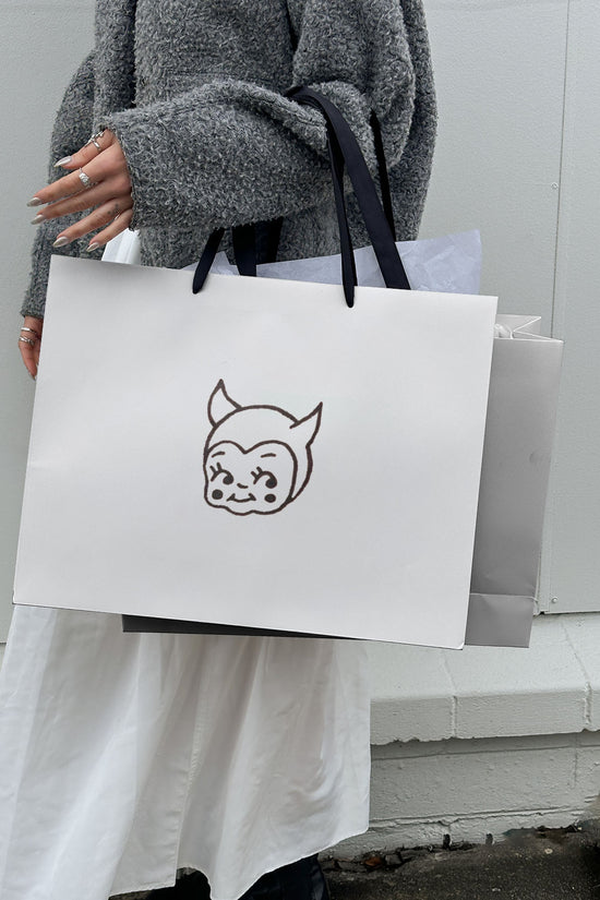 Shopping Tote Gloomy Mockup 05