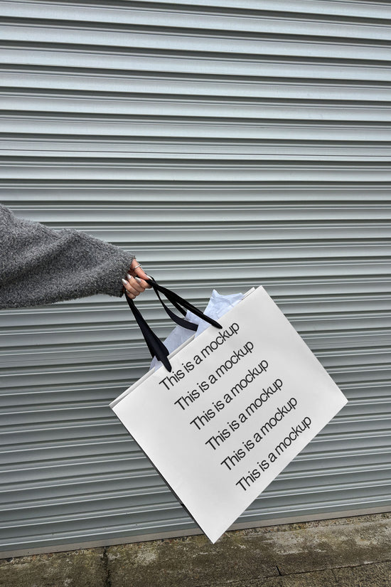 Shopping Tote Minimal Swinging